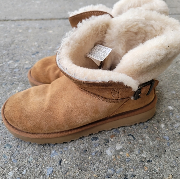 Ugg boots - Picture 4 of 7